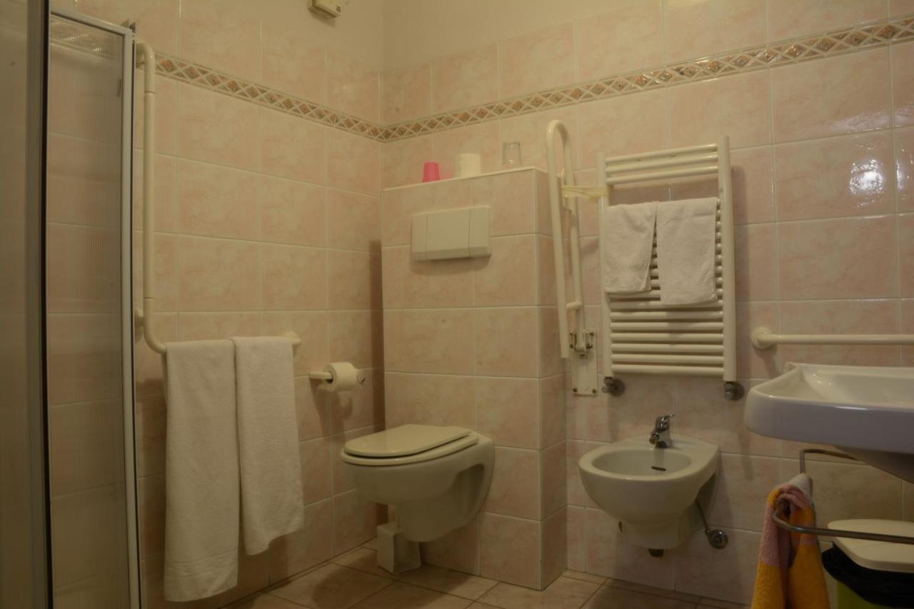 Hotel Pezzoli1938 غريسان المظهر الخارجي الصورة